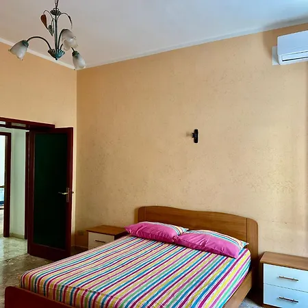 Holiday home Orchidea House